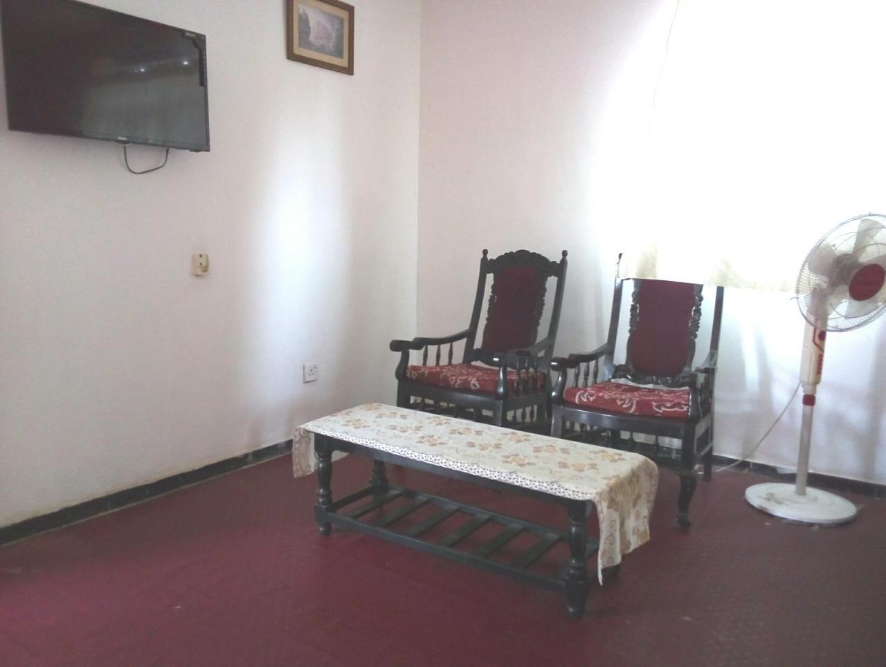 Randi Homestay In Negombo Exterior photo